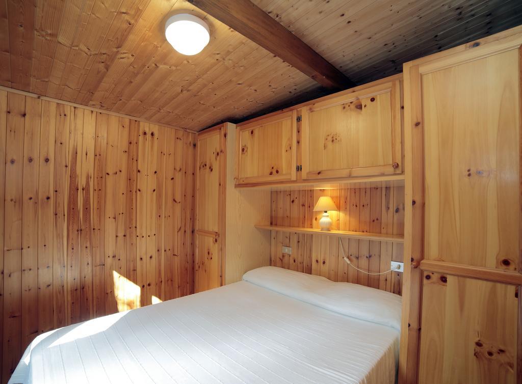 Il Frantoio Camping San Bartolomeo Al Mare Zimmer foto