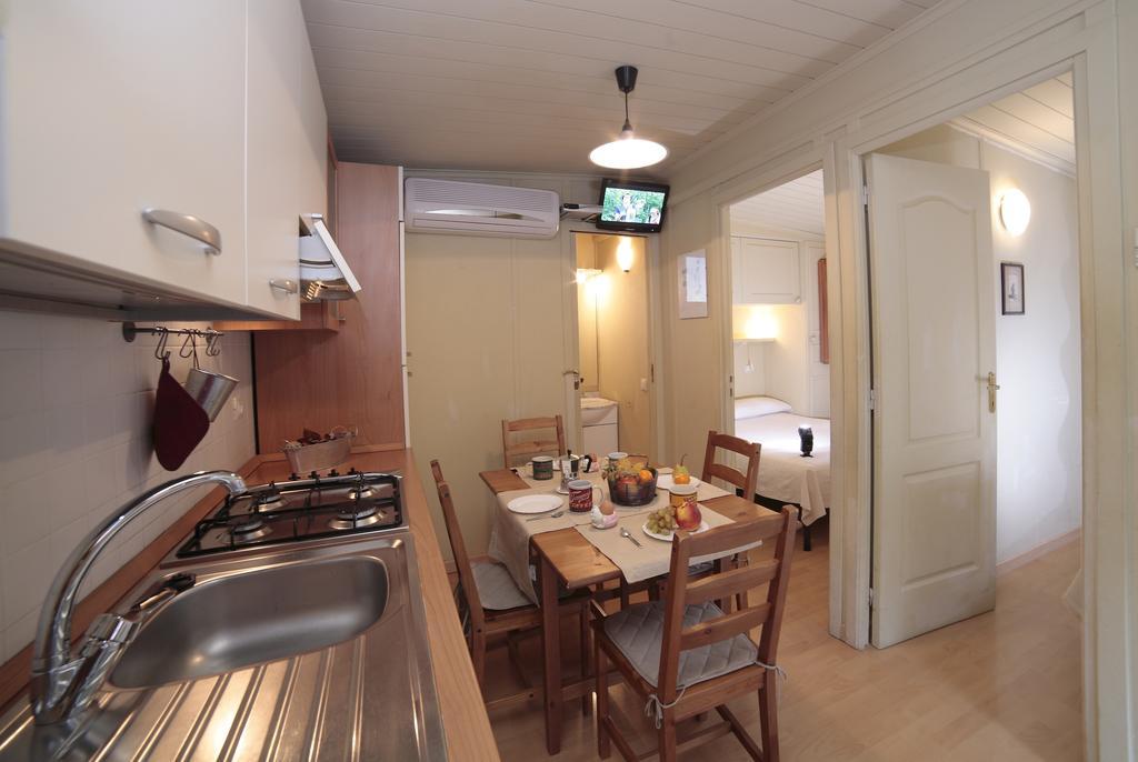 Il Frantoio Camping San Bartolomeo Al Mare Zimmer foto
