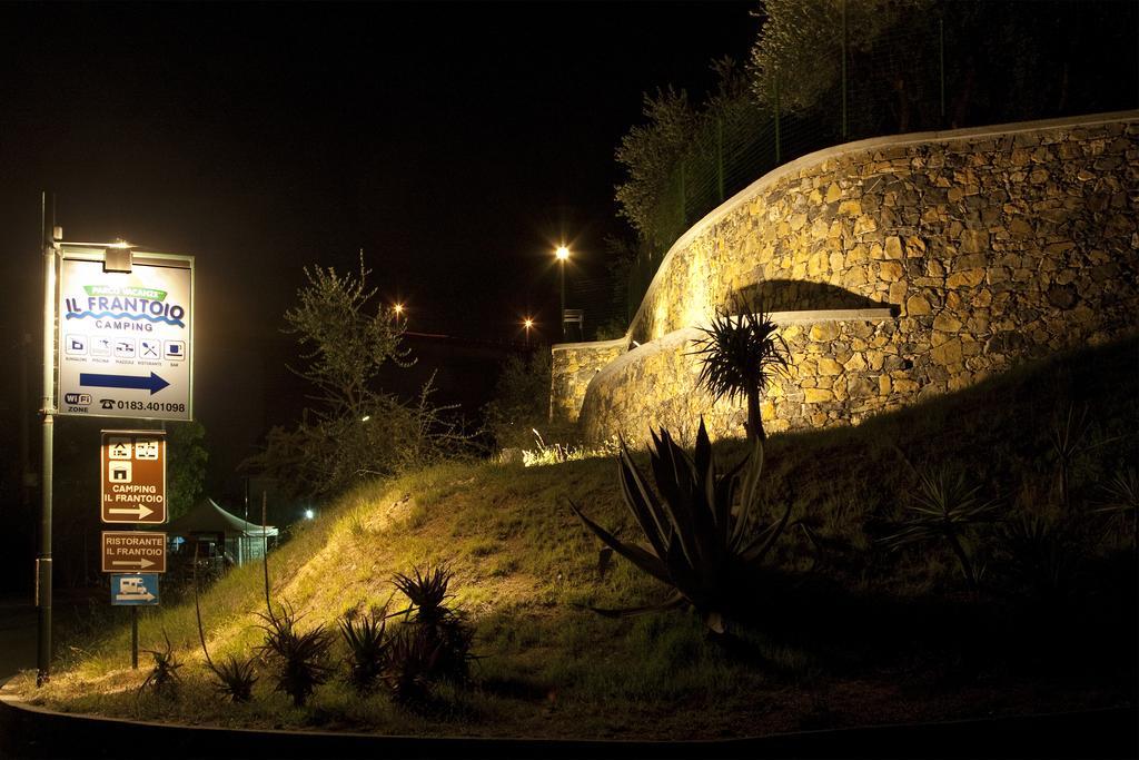 Il Frantoio Camping San Bartolomeo Al Mare Exterior foto